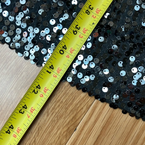 Avenue Black and Silver Sequin Dress - Picture 8 of 8